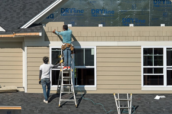 3 Ways Professional Siding Installation Protects Your Home | ROOFWORKS Inc.